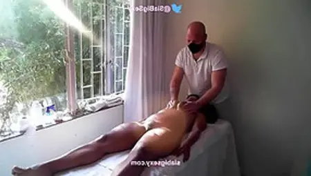 African Woman Likes The Way Her Masseur Is Touching Her Pussy To Make Her Cum