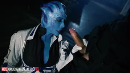 Strong Erik Everhard Catches Blue Alien Babe And Fucks Her