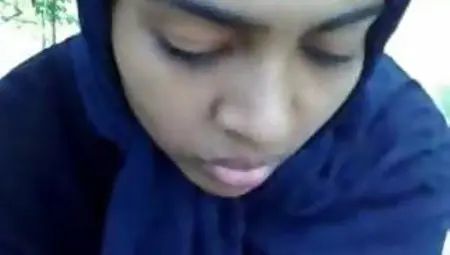 Superb Bengali Girl On Her First Date
