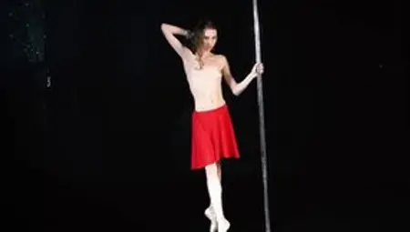 Crazy Hot 19 Yo Ballerina Nude On The Dance Pole Backstage
