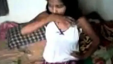 Bangla Teen Nodi Having Sex With Lover