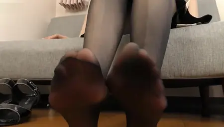 Japanese Beautiful Pantyhose Feet