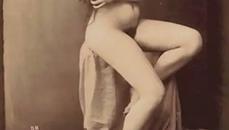 Vintage Ladies Were Displaying Their Tits And Asses In Front Of The Camera, Just For Fun