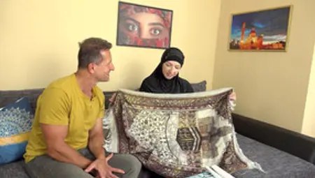 Muslim Thanks Her Husband With Amazing Fuck