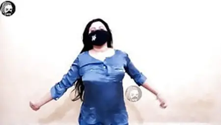 Kurti Tang Ty Bery Khuly Full Hot Sexy Pakistani Saba Dance