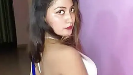 Sexy Saree Dance