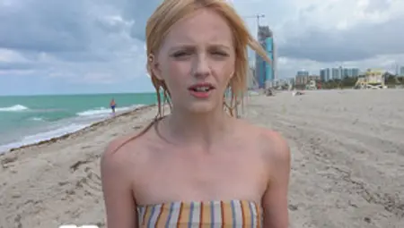 Beach Pickup - Kate Bloom