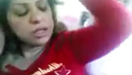 Arab Iraqi Brothers Caught A Whore In Car