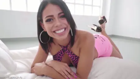 Pretty Colombian Hottie Canela Skin Gives Rimjob And Gets Hairy Cunt Fucked