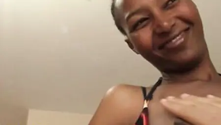 Afro Amateur Screaming During 1St Anal Experience