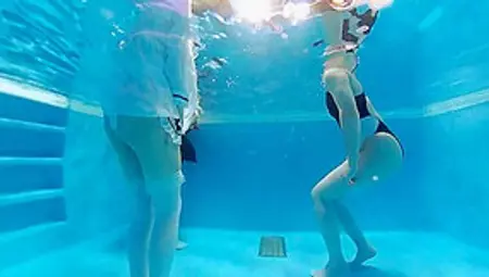 Vr Gravure Idols Association Vol. 2: Secret Underwater Camera - Yuno Mizusawa, Jun Amaki And Airi Shimizu