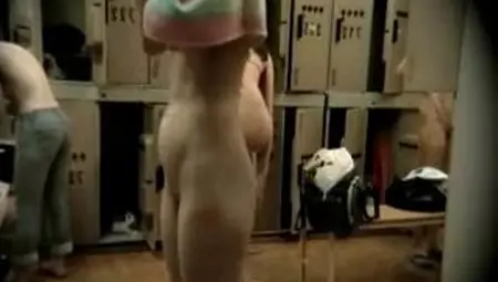 Hot Nude Voyeur In Gym Changing Room