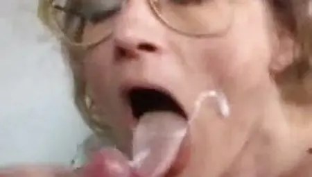 German Granny Gets Fist Fuck And Facial