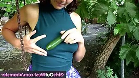Hairy Amateur Katie Tries Out Veggie In Her Bushy Cunt