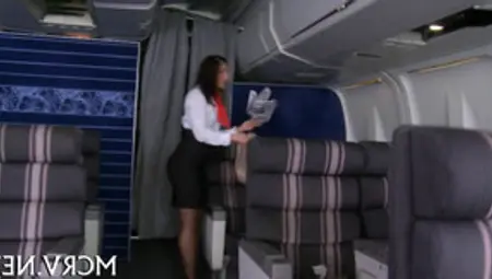 Eating Out The Stewardess With A Juicy Big Ass