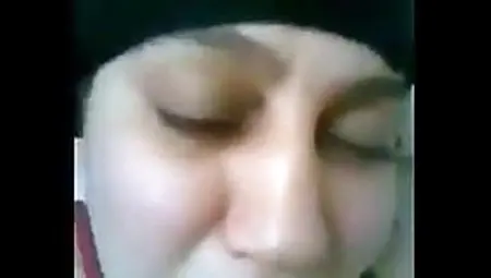 Wife In A Niqab Enjoys Sex With Young Lover