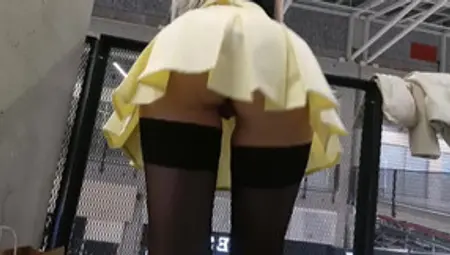 Petite Girl Flashing Pussy Under Miniskirt In Mall (Risky Upskirt)