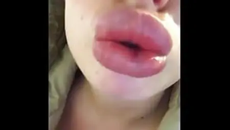 Big Bimbo Lips