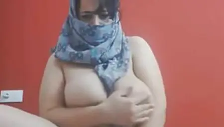 Arabe Big Tits Webcam