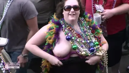Wild Flashing On Fat Tuesday With Hottie Milfs