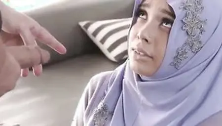 TeensWishAnal.com - Anal Inside Her Hijab