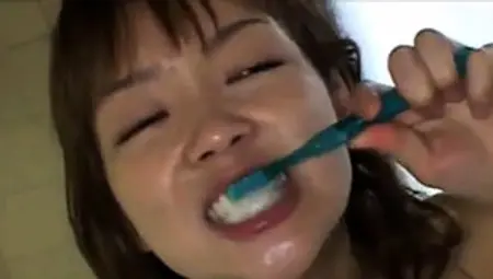 Asian With Dried Cum On Face Cumbrush