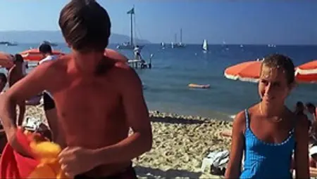 Deux Enfoirs  Saint-Tropez - 1986 - Topless Beach Parts