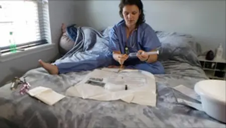 Nurse Demonstrates Foley Catheter, Self Pleasures, And Gets Golden Shower