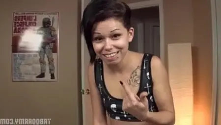 Short Haired Bailey Page - Stepsister Roleplay Handjob And Blowjob