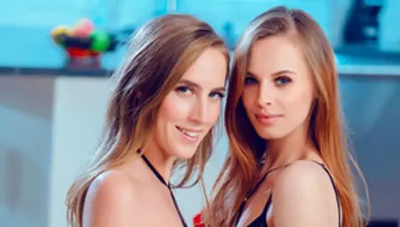 Two Hot Ladies In Stockings Jillian Janson And Cadence Lux Fuck On The Bed