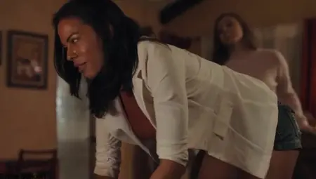 Ravishing MILF Seduces A Sensual Ebony Babe Into Lesbian Pussy Licking