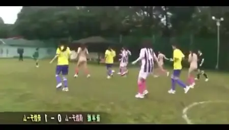 Crazy Oriental Soccer