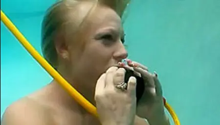 Renna And Britney In A Dildo Session - Underwater Sex