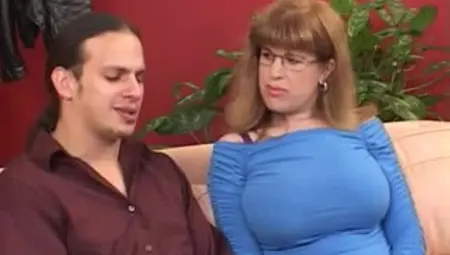 Saggy Mom - Tight Sweater