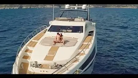 Sex Scene - Netflix 365 Days, Sex On Yacht (2)