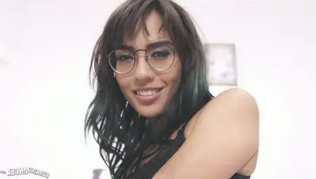 Naughty Leggy Nerdy Brunette Janice Griffith Exposes Her Booty Before Doggy