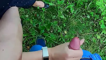 Stepsister Jerks Off And Sucks Dick To Classmate In A Public