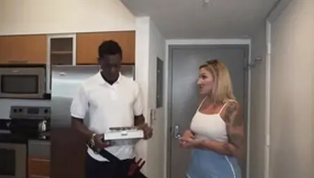 Taylor Blakes Caught Her Mom Fucking The Repairman!