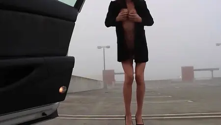 Beauty Babe Public Masturbation