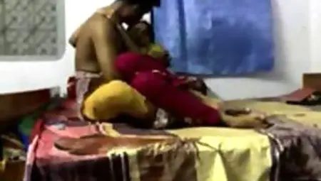 Sexy Bengali Desi Couple Have Sex In Bedroom