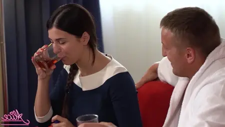 Man Fucks His Secretary In A Hotel Hard, Facefuck