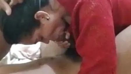 Nepali Porn : Sathi Ko Budi Le Mero Lado Majjale Chusdai