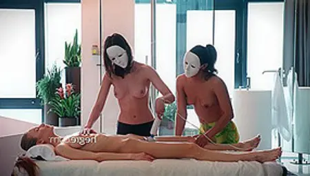 Four Hands Masked Yoni Massage