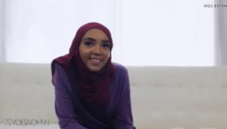 Petite Hijab Teen Gets Fucked &amp; Covered In Cum
