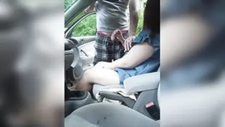 Dogging Wife Cheats On Her Spouse And Sucks Stranger’s Large Knob