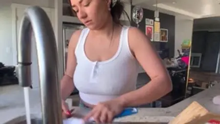 HORNY HOUSEWIFE GETS HER TITS SOAKED AND HAS A BODY SHAKING ORGASM ON THE COUNTER
