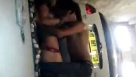 Sexy Arab Pair Have Sex Inside Garage With Massive Jizz Flow