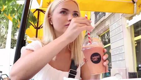 Cool Ukrainian Teen Agreed To Fuck With A Stranger