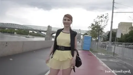 Jeny Smith Public Flasher Shares Great Upskirt Views On The Streets