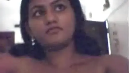 Very Old Webcam Video Of Punjabi Indian Girl